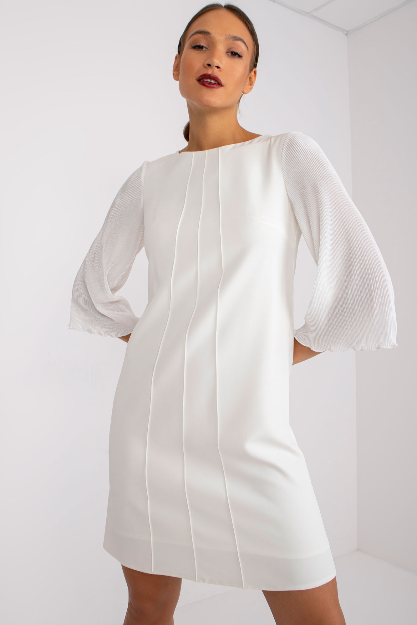 Smotanovo-biele šaty Amber