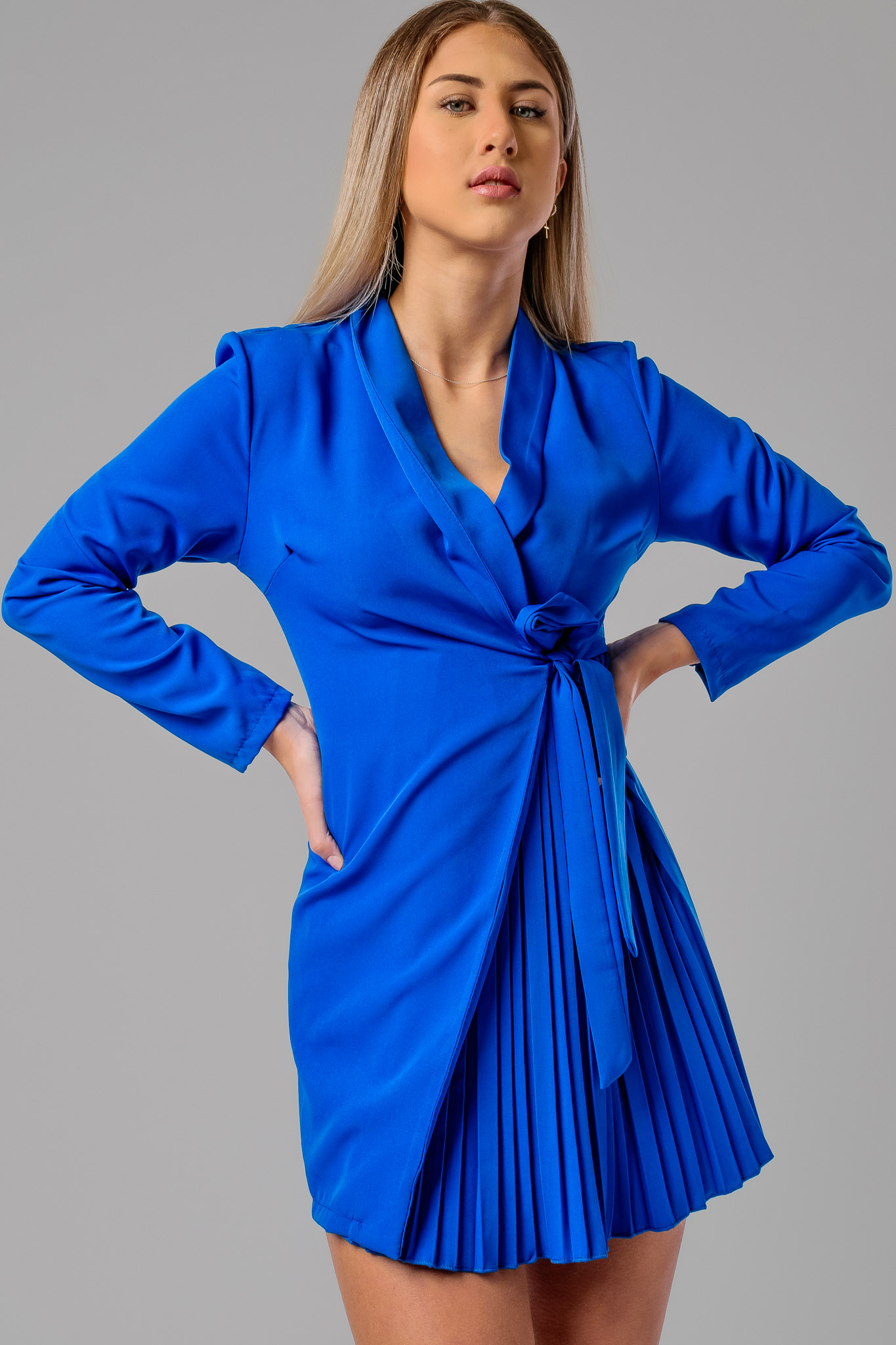 Modré sakové šaty s viazaním Paris