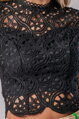 Čierny krajkovaný crop top Zana
