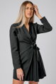 Čierne sakové šaty s viazaním Paris
