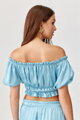 Svetlomodrý saténový crop top Marbella