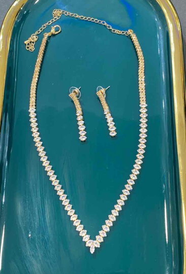 Set náhrdelník a náušnice