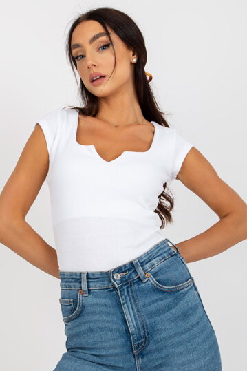Biely basic top