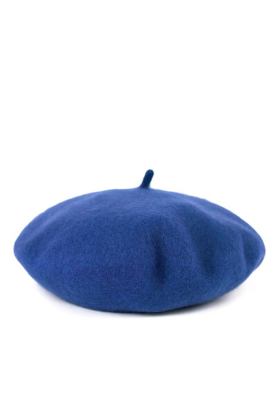 Modrá baretka Beria