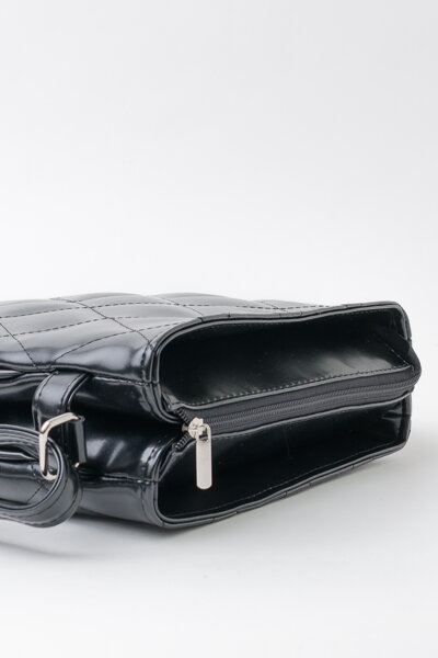 Čierna prešívaná crossbody kabelka