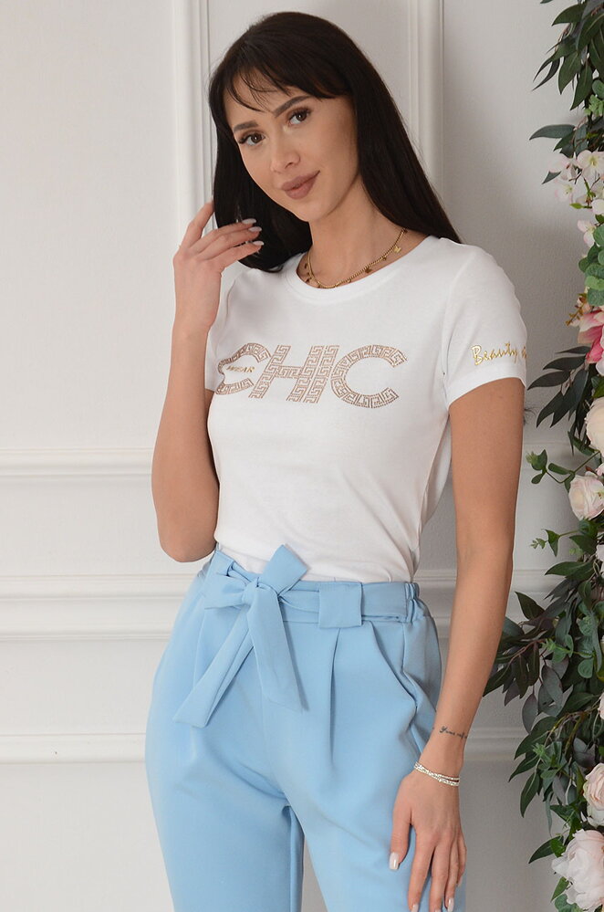 Biele tričko s nápisom Chic 